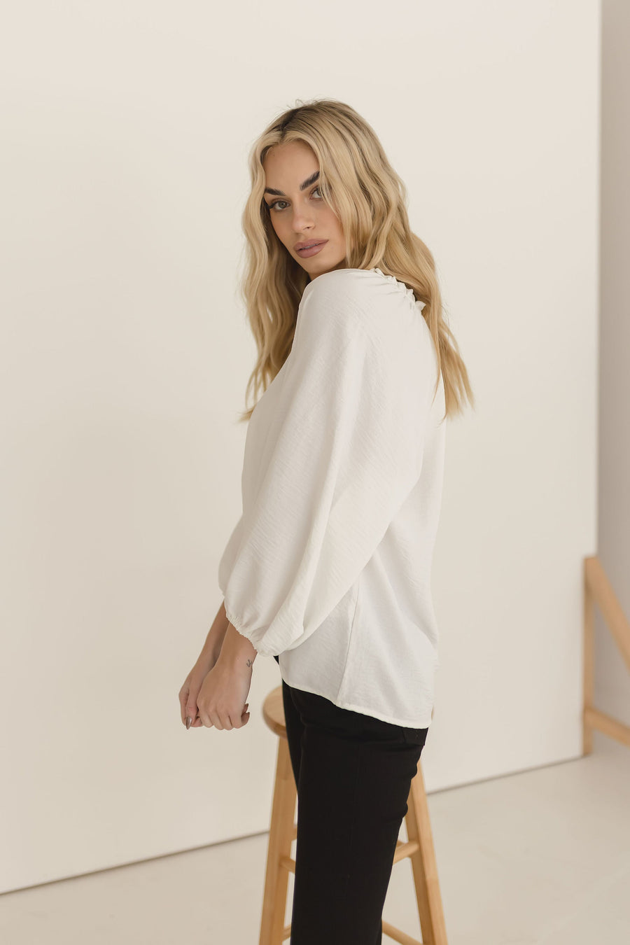 Annalise Ruffled Puff Sleeve Blouse