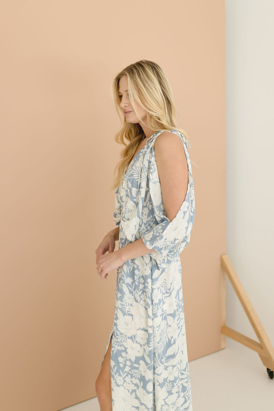 Gabby Kimono Shoulder Tie Maxi Dress
