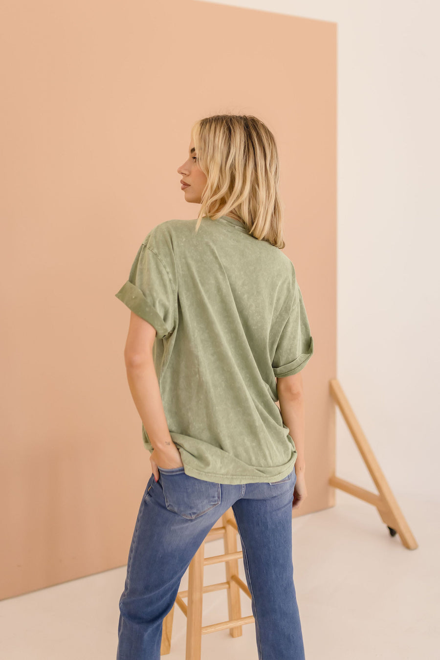 Stay Wild Be Free Vintage Graphic Tee