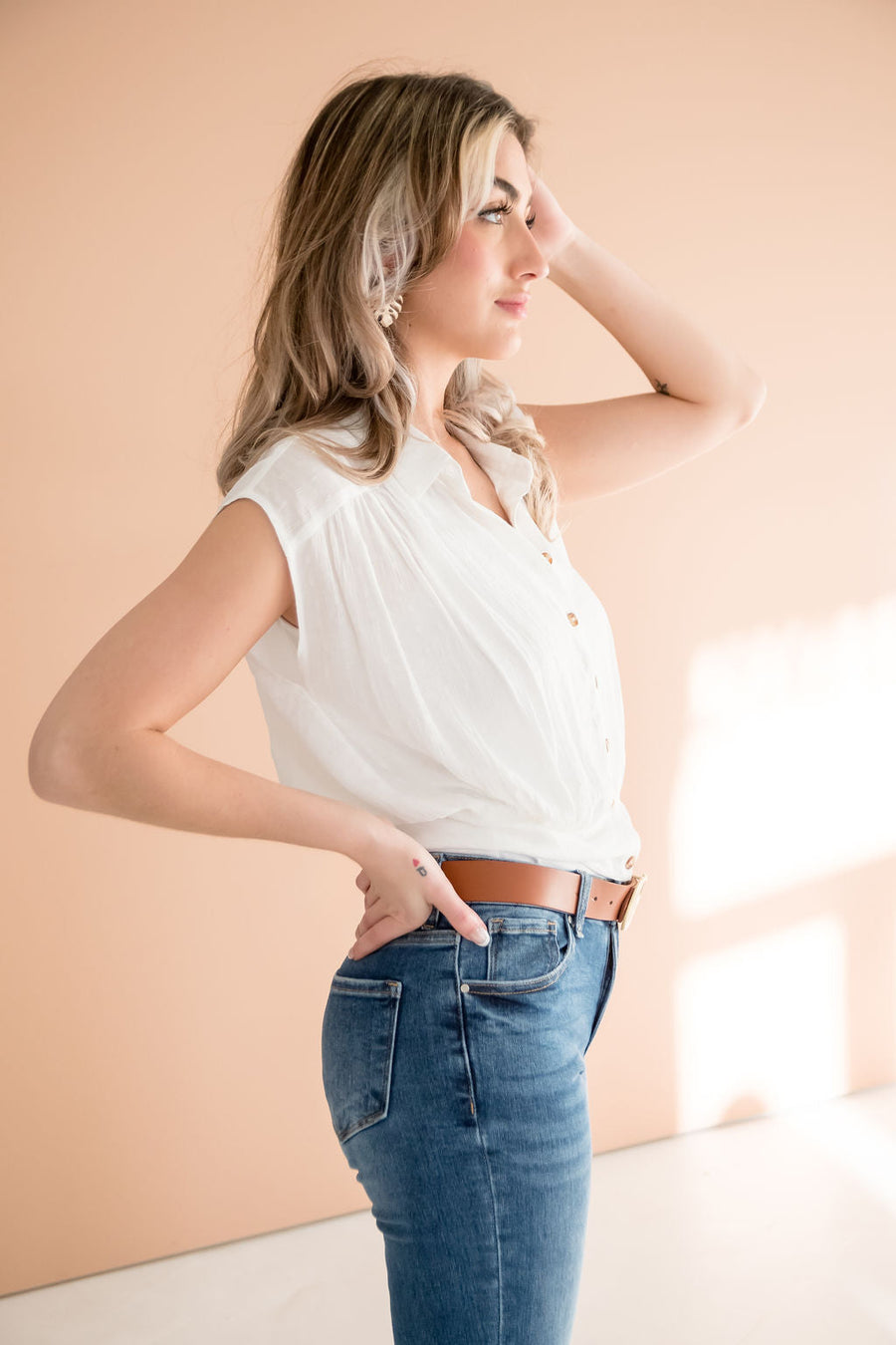 Kacie Sleeveless Button Down Crop Top